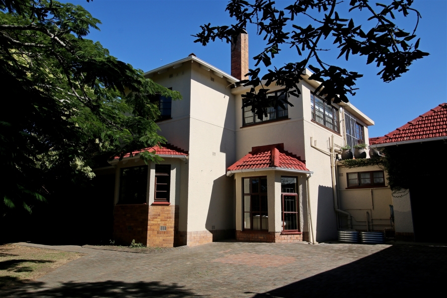 5 Bedroom Property for Sale in Vincent Eastern Cape